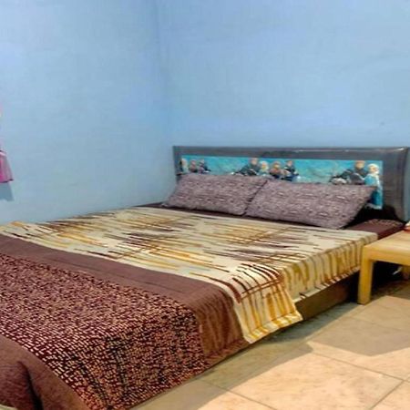 Express O 91370 Rumah Pemandangan Semeru Asli Lumajang エクステリア 写真