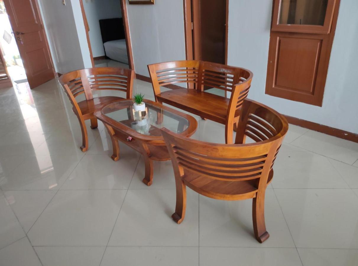 Express O 91370 Rumah Pemandangan Semeru Asli Lumajang エクステリア 写真